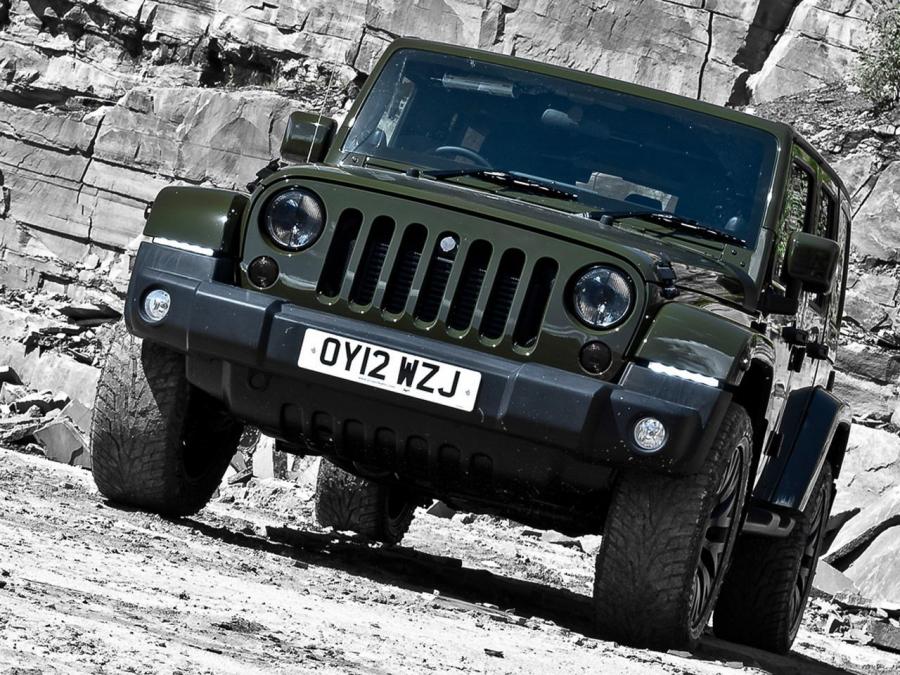  Jeep Wrangler CJ 300 Expedition by Project Kahn 2012 года  (фото 4 из 5)